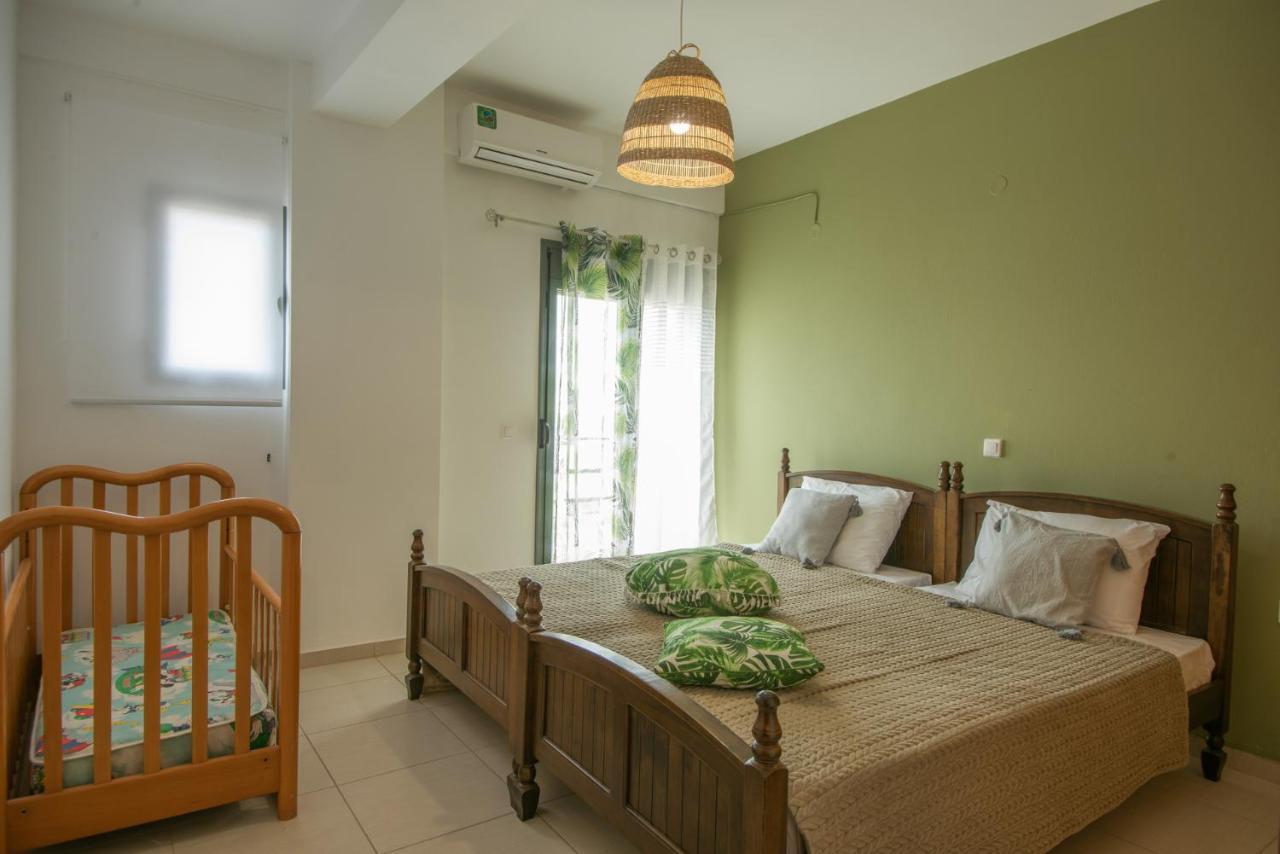Chrisambelos Apartments Istron Dış mekan fotoğraf